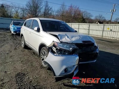 Zdjęcie 15 z 15 samochodu: 2017 MITSUBISHI OUTLANDER SE VIN:JA4AZ3A33HZ007269 - miniatura