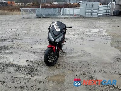 Zdjęcie 10 z 10 samochodu: 2014 KAWASAKI EX650 F VIN:JKAEXEF11EDA13688 - miniatura