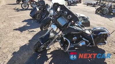 Zdjęcie 10 z 10 samochodu: 2006 HARLEY-DAVIDSON FLHXI VIN:1HD1KBW136Y682410 - miniatura