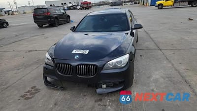 Zdjęcie 13 z 13 samochodu: 2014 BMW 750 LXI VIN:WBAYF8C54ED652950 - miniatura