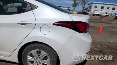 Zdjęcie 13 z 13 samochodu: 2016 HYUNDAI ELANTRA SE VIN:5NPDH4AE1GH710078 - miniatura