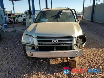 Zdjęcie 13 z 13 samochodu: 2003 TOYOTA HIGHLANDER BASE VIN:JTEGF21A930120184 - miniatura