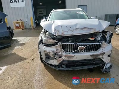 Zdjęcie 14 z 14 samochodu: 2024 VOLVO XC40 ULTIMATE VIN:YV4L12UF3R2319797 - miniatura