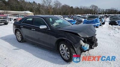 Zdjęcie 13 z 13 samochodu: 2016 CHRYSLER 300C VIN:2C3CCAKG9GH351309 - miniatura