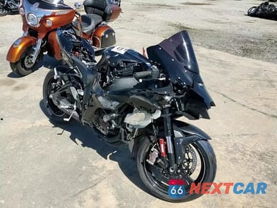 Zdjęcie 10 z 10 samochodu: 2025 KAWASAKI ZX1002 L VIN:JKBZXVL16SA017828 - miniatura