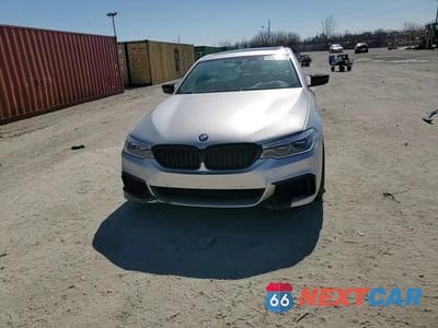 Zdjęcie 14 z 14 samochodu: 2018 BMW M550XI VIN:WBAJB9C58JB287052 - miniatura