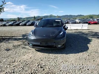 Zdjęcie 15 z 15 samochodu: 2025 TESLA MODEL Y VIN:7SAYGDED9SF266853 - miniatura