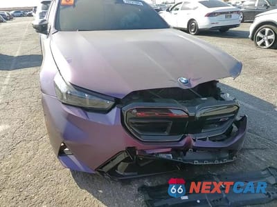 Zdjęcie 13 z 13 samochodu: 2025 BMW M5 VIN:WBS83FK00SCU35556 - miniatura