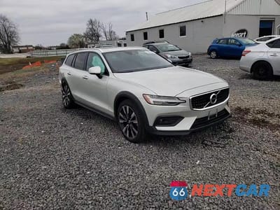 Zdjęcie 13 z 13 samochodu: 2021 VOLVO V60 CROSS COUNTRY T5 MOMENTUM VIN:YV4102WK6M1074240 - miniatura