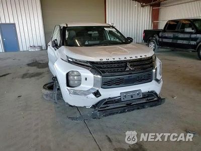 Zdjęcie 14 z 14 samochodu: 2023 MITSUBISHI OUTLANDER SE VIN:JA4J4UA84PZ031160 - miniatura