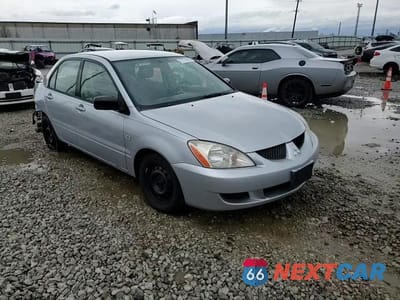 Zdjęcie 13 z 13 samochodu: 2004 MITSUBISHI LANCER ES VIN:JA3AJ26E04U050880 - miniatura