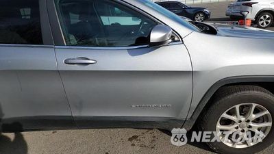 Zdjęcie 14 z 14 samochodu: 2014 JEEP CHEROKEE LATITUDE VIN:1C4PJMCB0EW142840 - miniatura