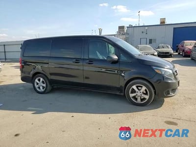Zdjęcie 14 z 14 samochodu: 2017 MERCEDES-BENZ METRIS VIN:WD4PG2EE7H3286844 - miniatura