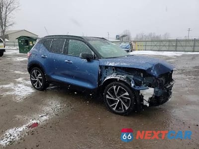 Zdjęcie 15 z 15 samochodu: 2021 VOLVO XC40 T5 R-DESIGN VIN:YV4162UMXM2434851 - miniatura