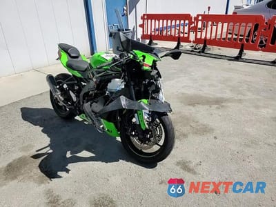 Zdjęcie 9 z 9 samochodu: 2023 KAWASAKI ZX400 S VIN:ML5ZXCS17PDA00703 - miniatura