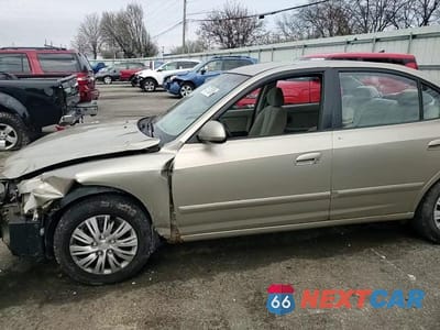 Zdjęcie 13 z 13 samochodu: 2003 HYUNDAI ELANTRA GLS VIN:KMHDN45D03U567565 - miniatura