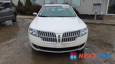 Zdjęcie 13 z 13 samochodu: 2012 LINCOLN MKZ VIN:3LNHL2GC6CR802817 - miniatura