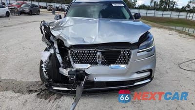Zdjęcie 15 z 15 samochodu: 2024 LINCOLN AVIATOR VIN:5LM5J6WC3RGL07456 - miniatura