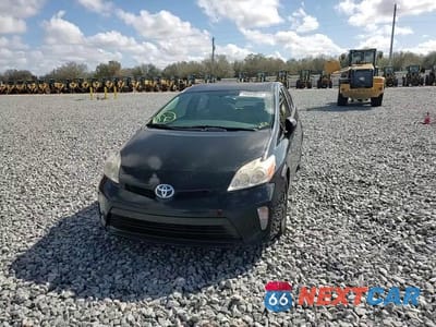 Zdjęcie 14 z 14 samochodu: 2015 TOYOTA PRIUS TWO VIN:JTDKN3DU6F1999168 - miniatura