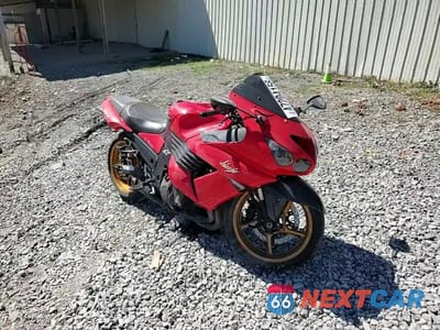 Zdjęcie 9 z 9 samochodu: 2006 KAWASAKI ZX1400 A VIN:JKBZXNA126A007354 - miniatura
