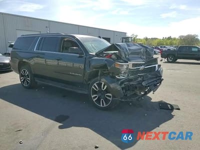 Zdjęcie 13 z 13 samochodu: 2018 CHEVROLET SUBURBAN C1500 LT VIN:1GNSCHKC4JR166144 - miniatura