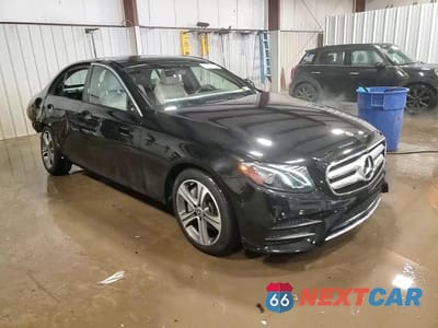 Zdjęcie 14 z 14 samochodu: 2020 MERCEDES-BENZ E 350 4MATIC VIN:WDDZF8EB9LA745185 - miniatura