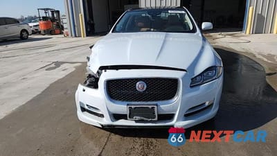 Zdjęcie 14 z 14 samochodu: 2019 JAGUAR XJ R - SPORT VIN:SAJXJ1CD0K8W20336 - miniatura