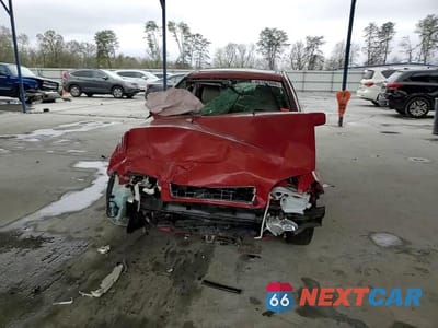 Zdjęcie 13 z 13 samochodu: 2004 VOLVO V40 1.9T VIN:YV1VW27564F080354 - miniatura