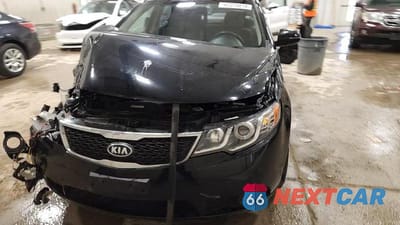 Zdjęcie 13 z 13 samochodu: 2012 KIA FORTE EX VIN:KNAFU4A2XC5517722 - miniatura