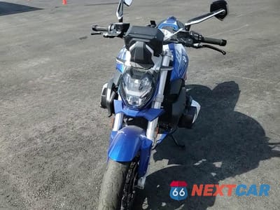 Zdjęcie 10 z 10 samochodu: 2024 BMW R 1250 R VIN:WB10M7304R6K36229 - miniatura