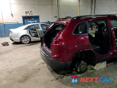 Zdjęcie 14 z 14 samochodu: 2021 JEEP CHEROKEE LATITUDE LUX VIN:1C4PJMMX3MD111280 - miniatura