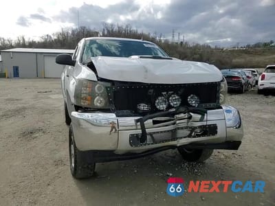 Zdjęcie 13 z 13 samochodu: 2013 CHEVROLET SILVERADO K1500 VIN:1GCNKPE05DZ386966 - miniatura