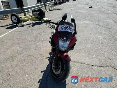Zdjęcie 9 z 9 samochodu: 2011 YAMAHA FZ6 R VIN:JYARJ18E1BA007526 - miniatura