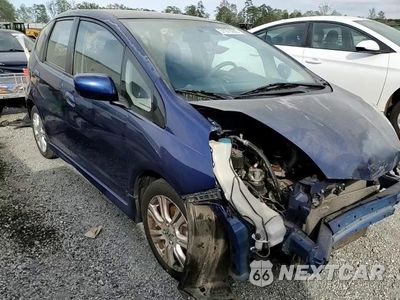 Zdjęcie 11 z 15 samochodu: 2010 HONDA FIT SPORT VIN:JHMGE8H47AS023284 - miniatura