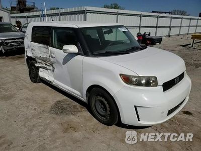Zdjęcie 12 z 15 samochodu: 2008 TOYOTA SCION XB VIN:JTLKE50E781048981 - miniatura