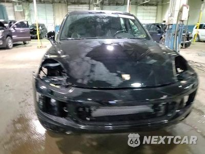 Zdjęcie 15 z 17 samochodu: 2017 PORSCHE CAYENNE VIN:WP1AA2A26HKA86622 - miniatura
