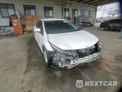 Zdjęcie 13 z 15 samochodu: 2018 TOYOTA PRIUS PRIME VIN:JTDKARFPXJ3099103 - miniatura