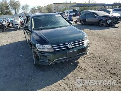Zdjęcie 10 z 14 samochodu: 2019 VOLKSWAGEN TIGUAN SE VIN:3VV2B7AXXKM128562 - miniatura