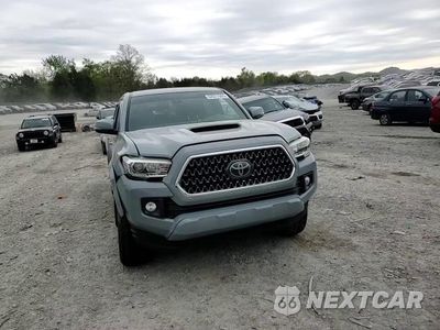 Zdjęcie 11 z 15 samochodu: 2018 TOYOTA TACOMA DOUBLE CAB VIN:3TMCZ5AN4JM188854 - miniatura