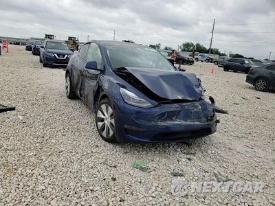 Zdjęcie 14 z 15 samochodu: 2024 TESLA MODEL Y VIN:7SAYGDEE0RA220750 - miniatura