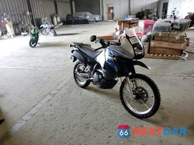 Zdjęcie 10 z 13 samochodu: 2008 KAWASAKI KL650 E VIN:JKAKLEE158DA10247 - miniatura