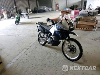 Zdjęcie 10 z 13 samochodu: 2008 KAWASAKI KL650 E VIN:JKAKLEE158DA10247 - miniatura