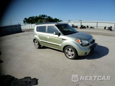 Zdjęcie 10 z 14 samochodu: 2010 KIA SOUL + VIN:KNDJT2A21A7166480 - miniatura
