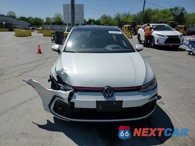Zdjęcie 11 z 15 samochodu: 2023 VOLKSWAGEN GTI AUTOBAHN VIN:WVWVA7CD5PW152311 - miniatura