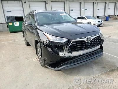 Zdjęcie 11 z 16 samochodu: 2021 TOYOTA HIGHLANDER XLE VIN:5TDGZRBH0MS066868 - miniatura