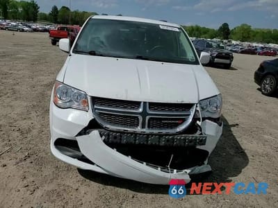 Zdjęcie 12 z 15 samochodu: 2014 DODGE GRAND CARAVAN SXT VIN:2C4RDGCG2ER390304 - miniatura