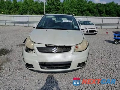 Zdjęcie 13 z 14 samochodu: 2008 SUZUKI SX4 BASE VIN:JS2YA413785102657 - miniatura