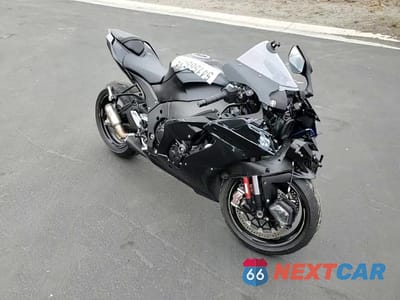 Zdjęcie 10 z 10 samochodu: 2024 KAWASAKI ZX1002 M VIN:JKBZXVM1XRA007344 - miniatura