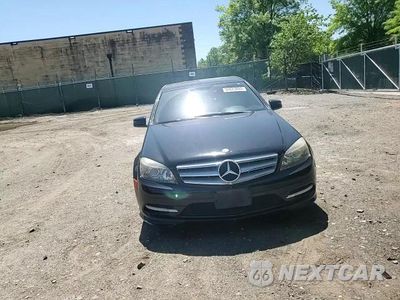 Zdjęcie 13 z 14 samochodu: 2011 MERCEDES-BENZ C 300 4MATIC VIN:WDDGF8BB3BR142695 - miniatura