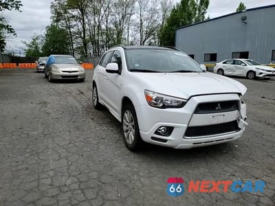 Zdjęcie 13 z 14 samochodu: 2011 MITSUBISHI OUTLANDER SPORT SE VIN:JA4AR4AU7BZ023352 - miniatura